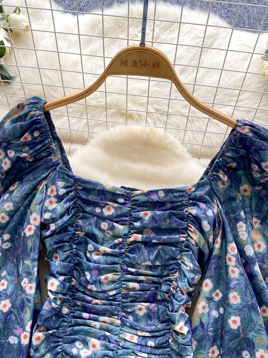 Above the rest top CTO1076 images